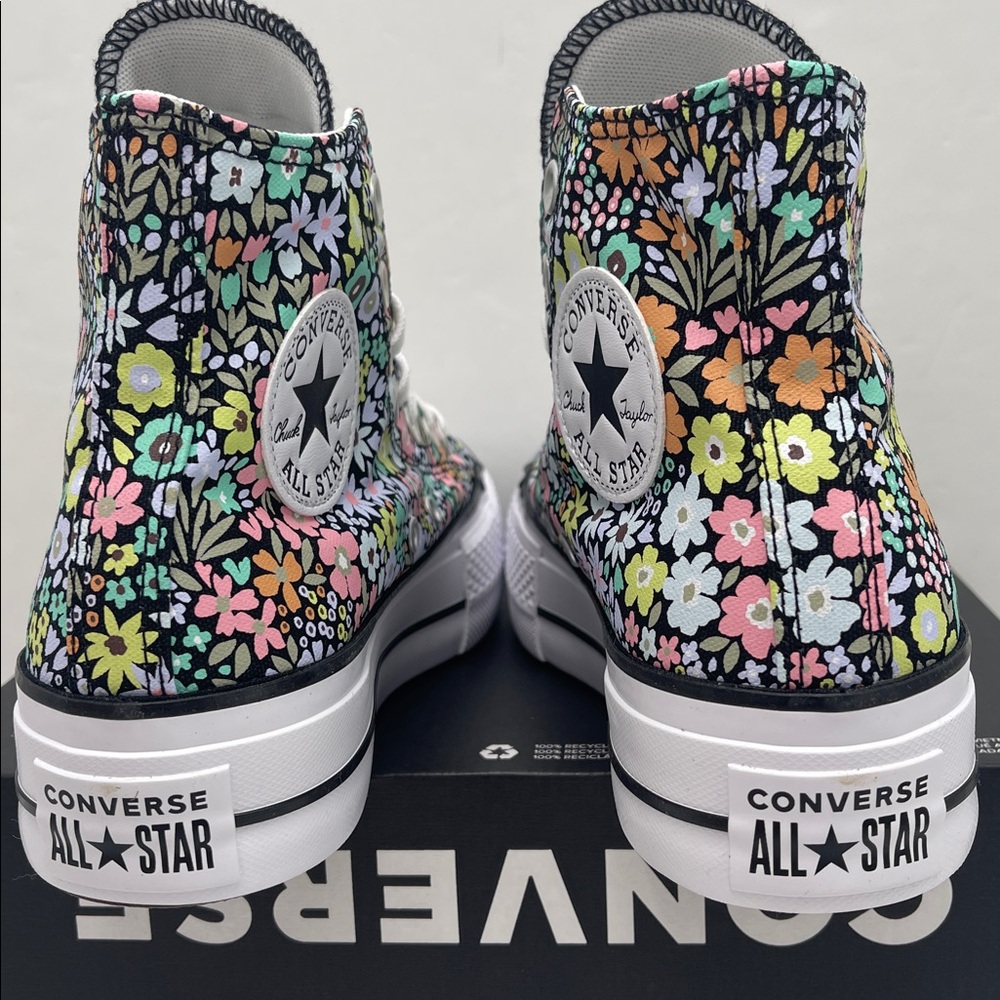 Converse CTAS A15009C CTAS LIFT HI
BLACK/WHITE/PALE SURPLUS Platform Sneakers - Picture 13 of 16